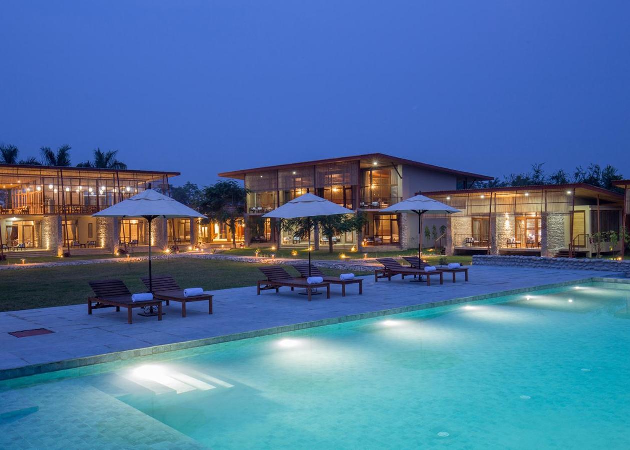 Sanctuary Chitwan National Park Читван Екстериор снимка