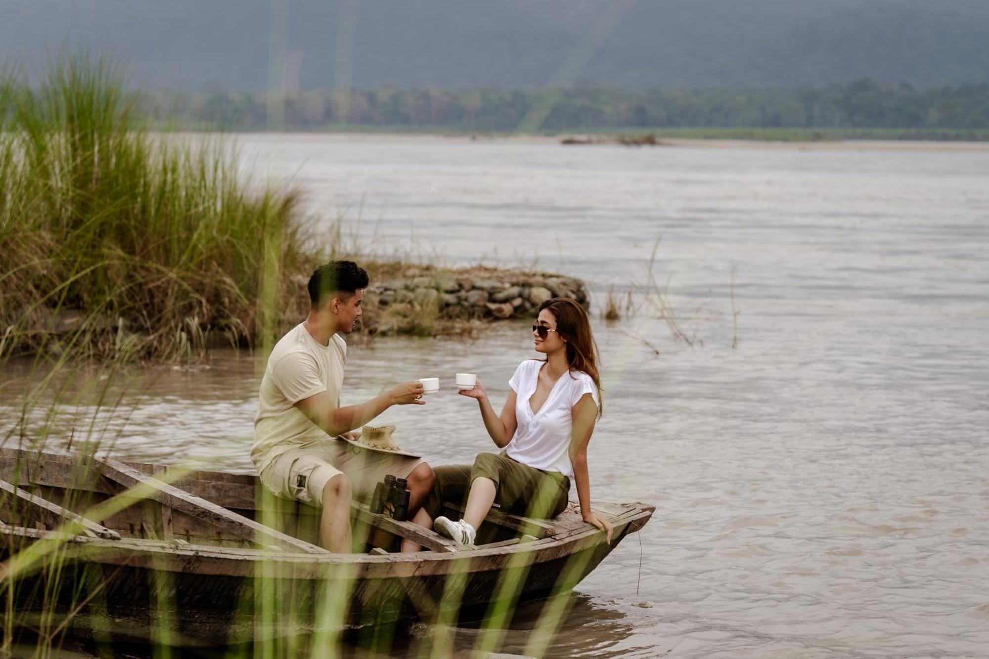 Sanctuary Chitwan National Park Читван Екстериор снимка